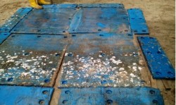 Condition of UHMW-PE pad after removal